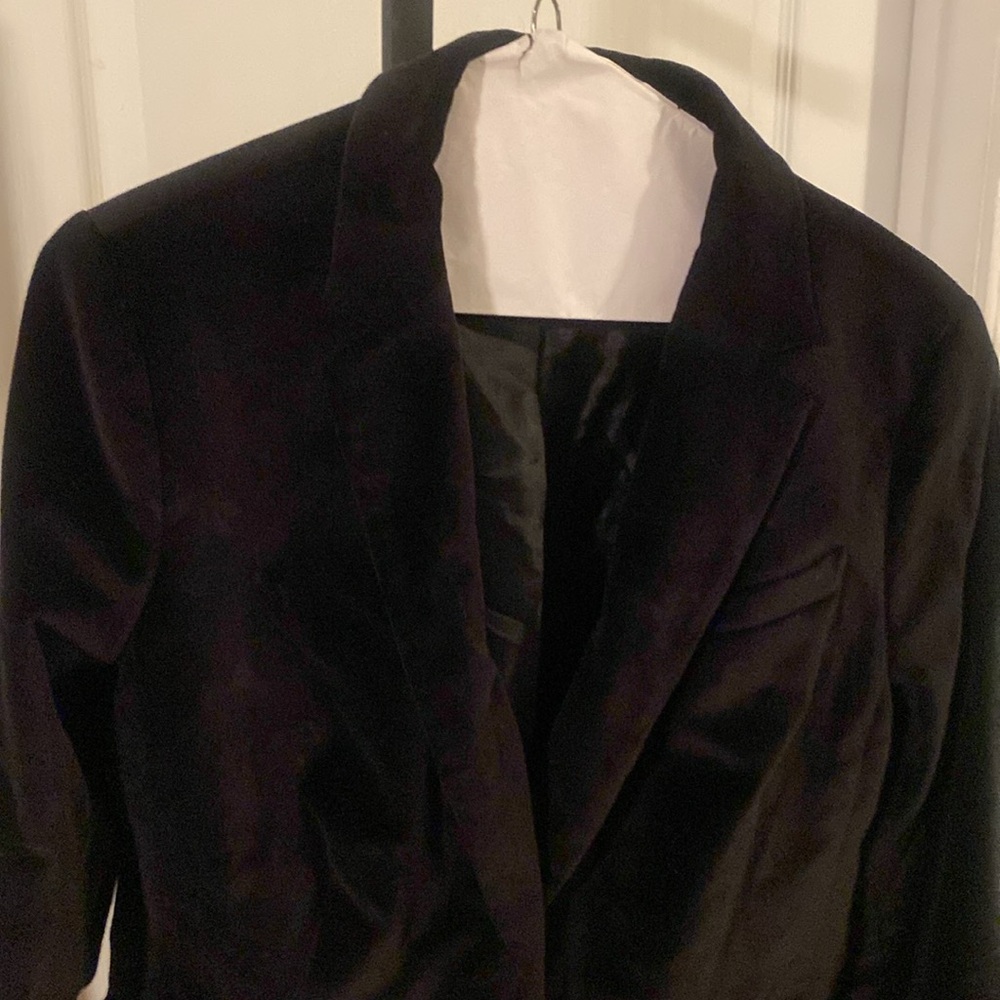 PRE-OWNED TALBOTS BLACK VELVET SINGLE BUTTON BLAZER - Picture 3 of 12